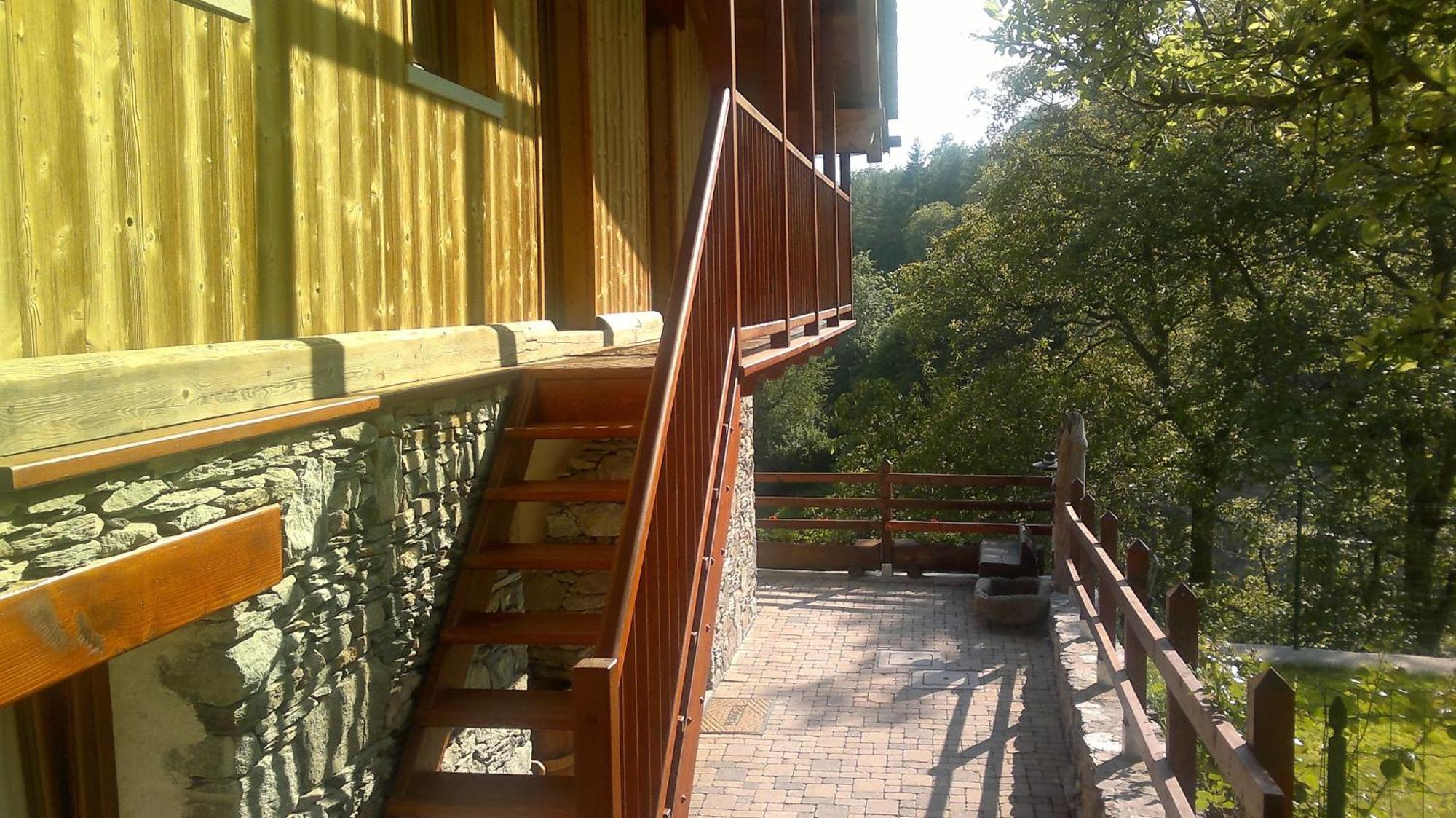 Eco Chalet Maison Dominique Challand-Saint-Anselme Exteriör bild
