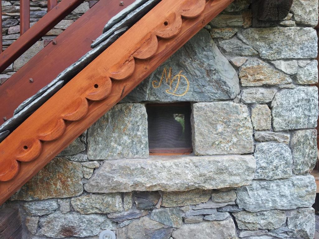 Eco Chalet Maison Dominique Challand-Saint-Anselme Exteriör bild